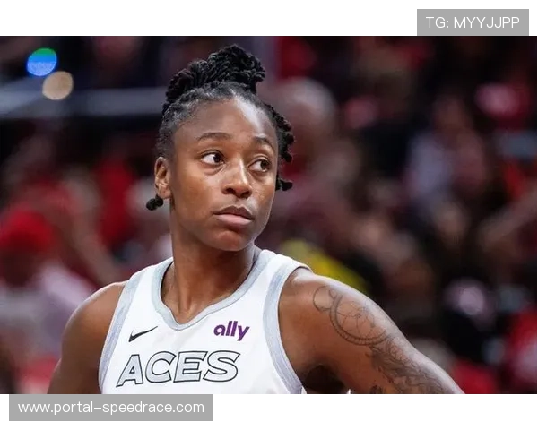 老将洛伊德替补砍27分,助王牌大胜女武神 老将洛伊德替补砍27分,助王牌大胜女武神