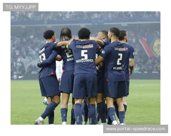 巴萨客场战胜奥萨苏纳，登贝莱与亚马尔状态火热