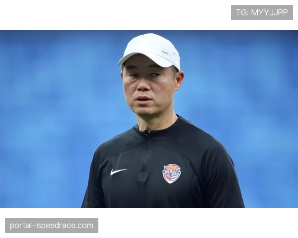 【2026年4月中超联赛·赛后·通讯山东泰山主场大胜止颓，韩鹏教练压力暂缓，球队重回正轨